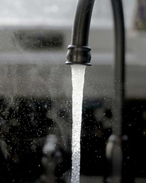 		Water faucet
	