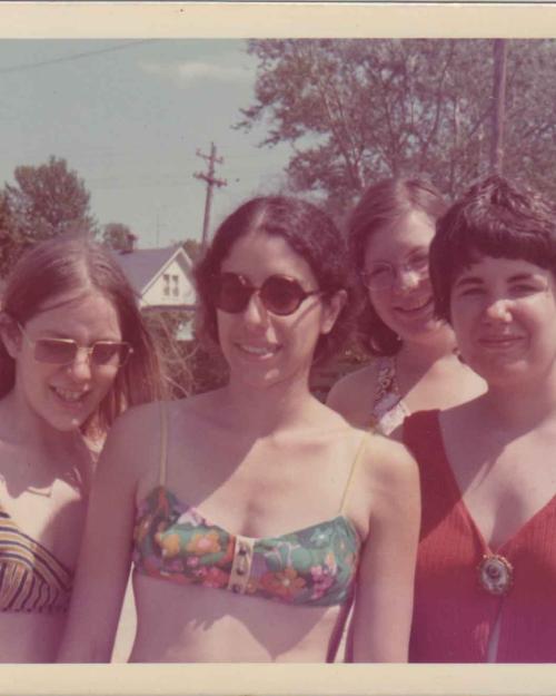 		women from the 1970s
	