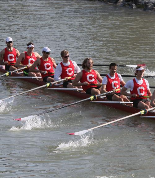  Students in the men&amp;#039;s rowing team 