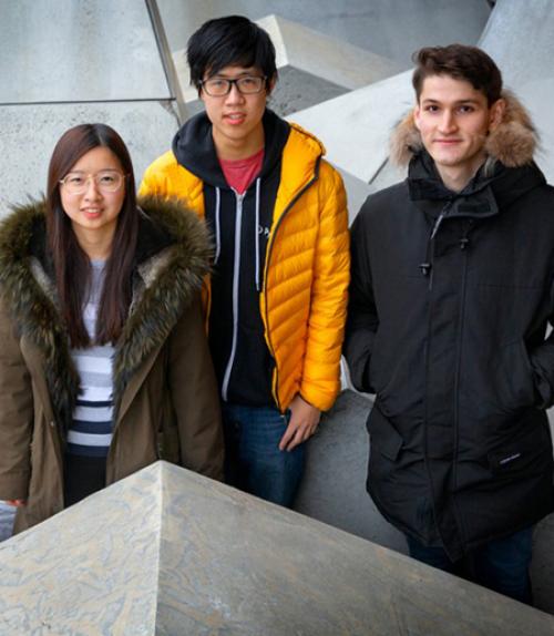 		 Computer science researchers
	