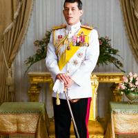  Person posing in royal uniform