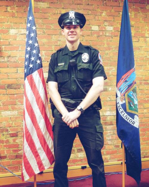 Sgt. Scott Grantz '99 Serves His Alma Mater on the CUPD