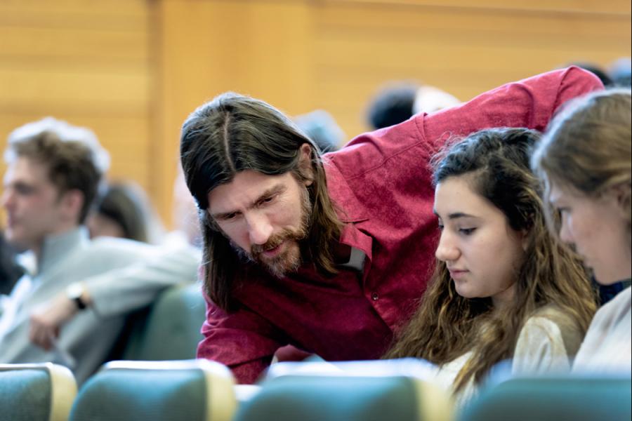Professor Doug McKee working with students