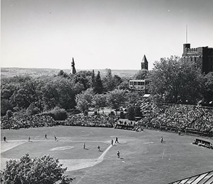 Hoy Field, 1949