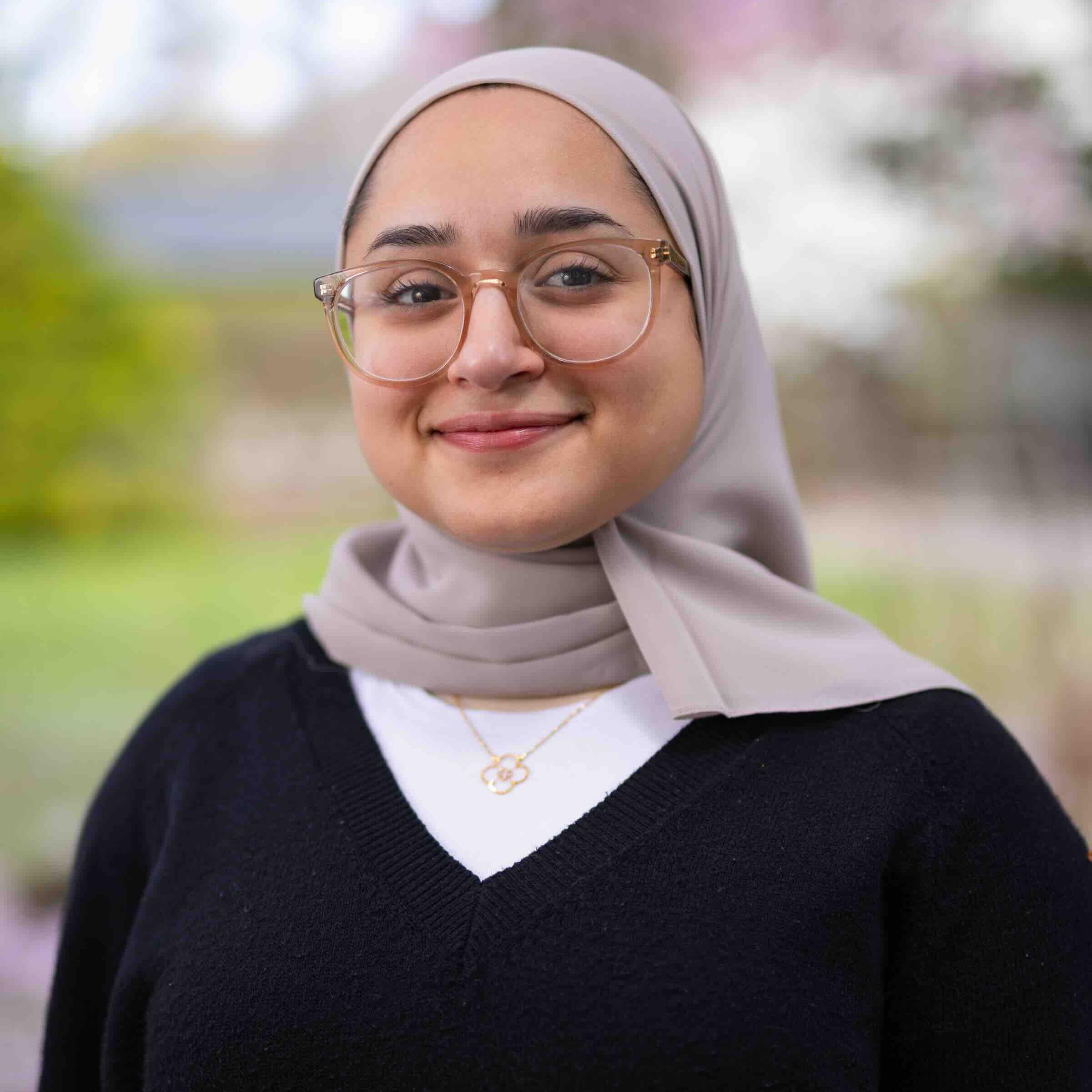		person smiling
	