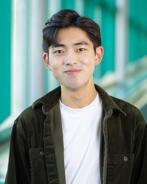 		person smiling
	