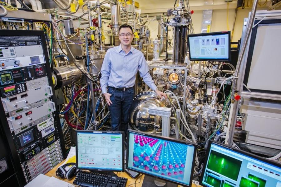 Kyle Shen in his lab