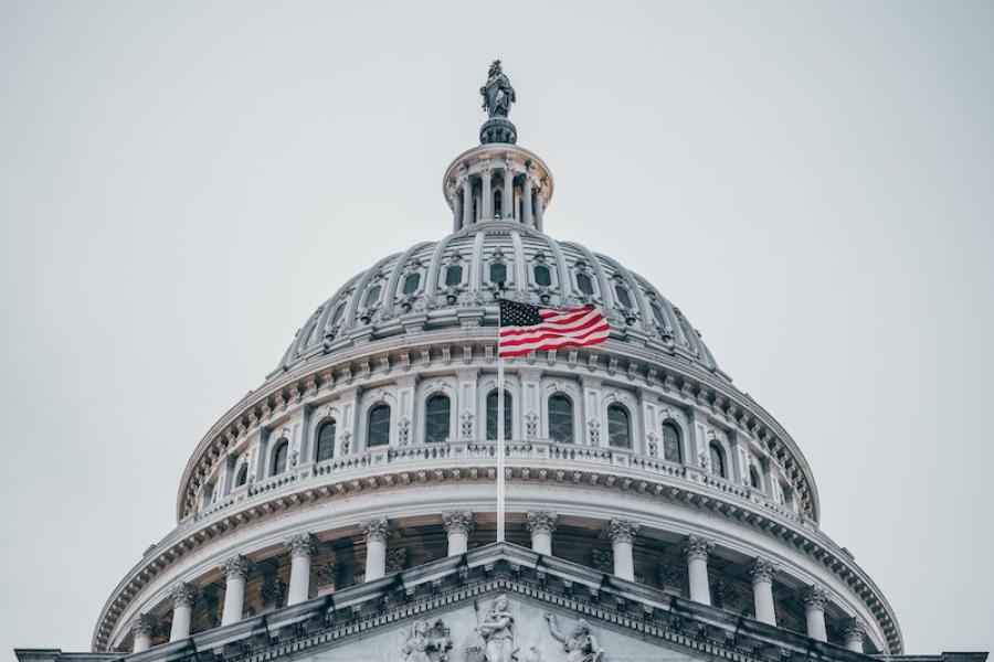 U.S. Capitol Building, seen from below