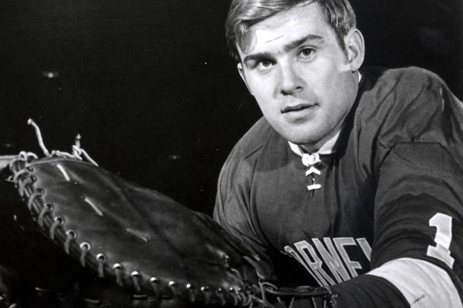 Ken Dryden, in hockey uniform.