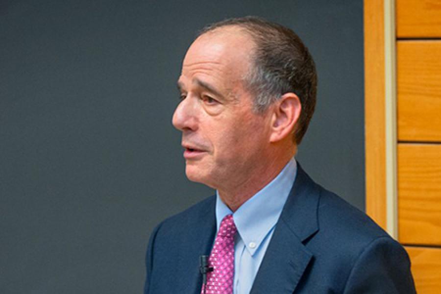  Professor Barry Strauss