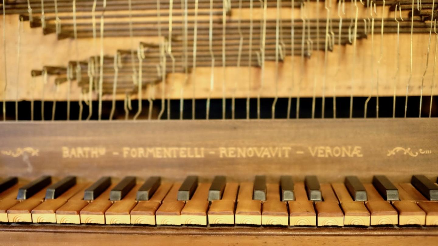 yellowed musical instrument keyboard keys 
